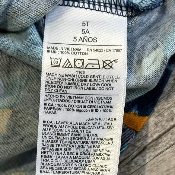 Old Navy Floral Leaf T Shirt & Light Wash Adjustable Skirt Girls 5t Outfit Set - Picture 4 of 9